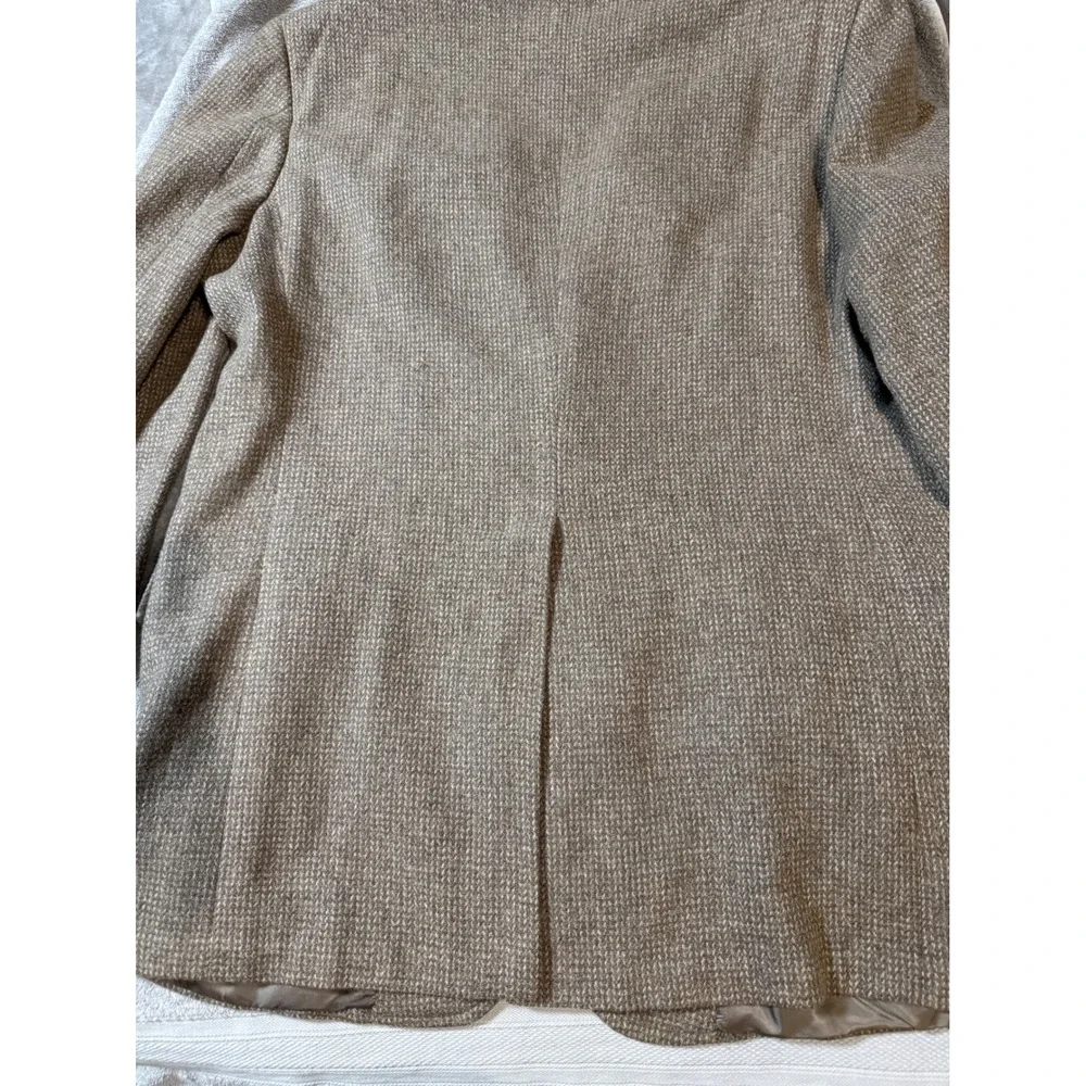 Vintage Size DM Blazer 100% Wool Brown‎ Beige 2 Button Sport Coat Professional